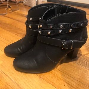 Ankle boots